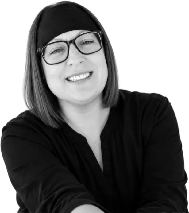 Hillary Scott, assistant to Chris Badulescu